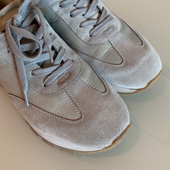 Koio retro runners in breeze. - Picture 9 of 10